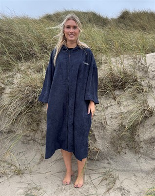 Kalstrup Poncho mit Reißverschluss - Navy